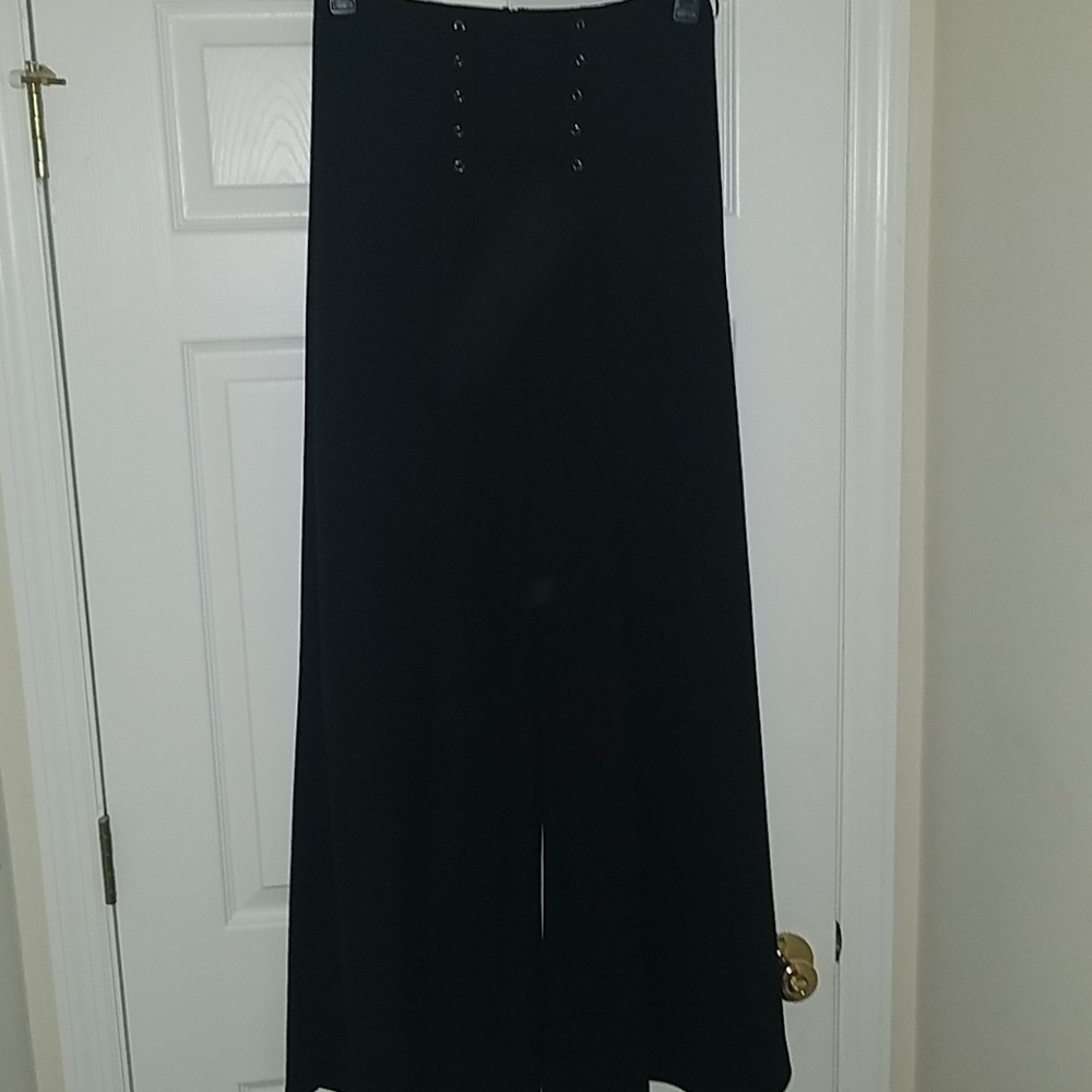 Wide leg pants